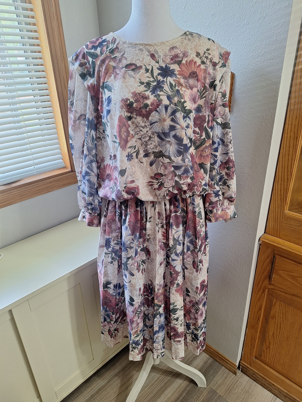 Vintage 80s California Looks Floral Midi Dress Made in USA Cottagecore